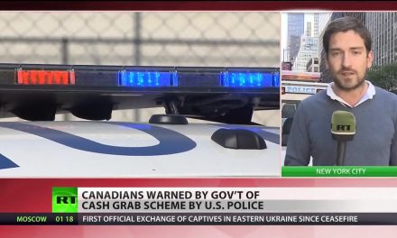 Carrying cash and coming to the US?