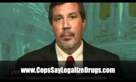 DEA Analyst and Cop debate