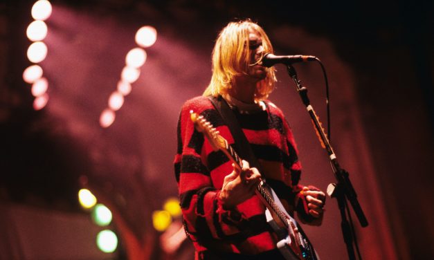 How did Kurt Cobain die?