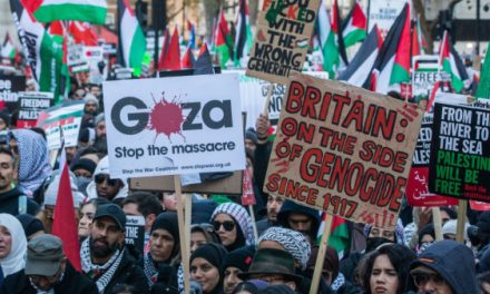 UK public shutting down the war machine